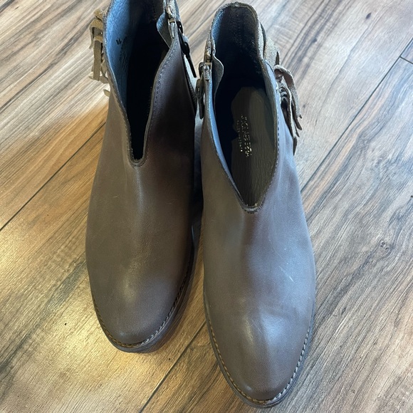 Koolaburra Dallas Boot 8.5 - Picture 3 of 6